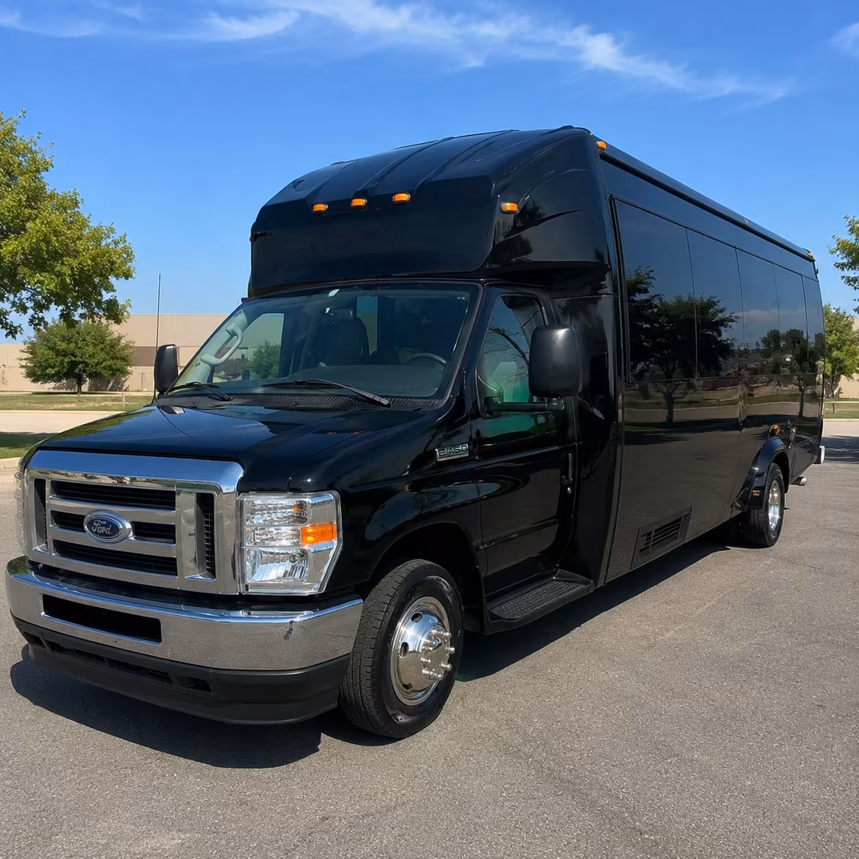 airport shuttle buses for amarillo wedding guests flying in