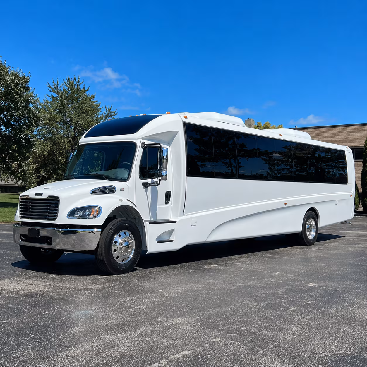 amarillo 30 passenger minibus
