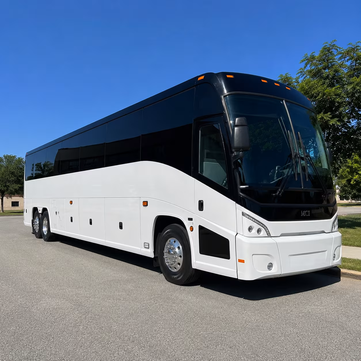 amarillo 40 passenger charter bus