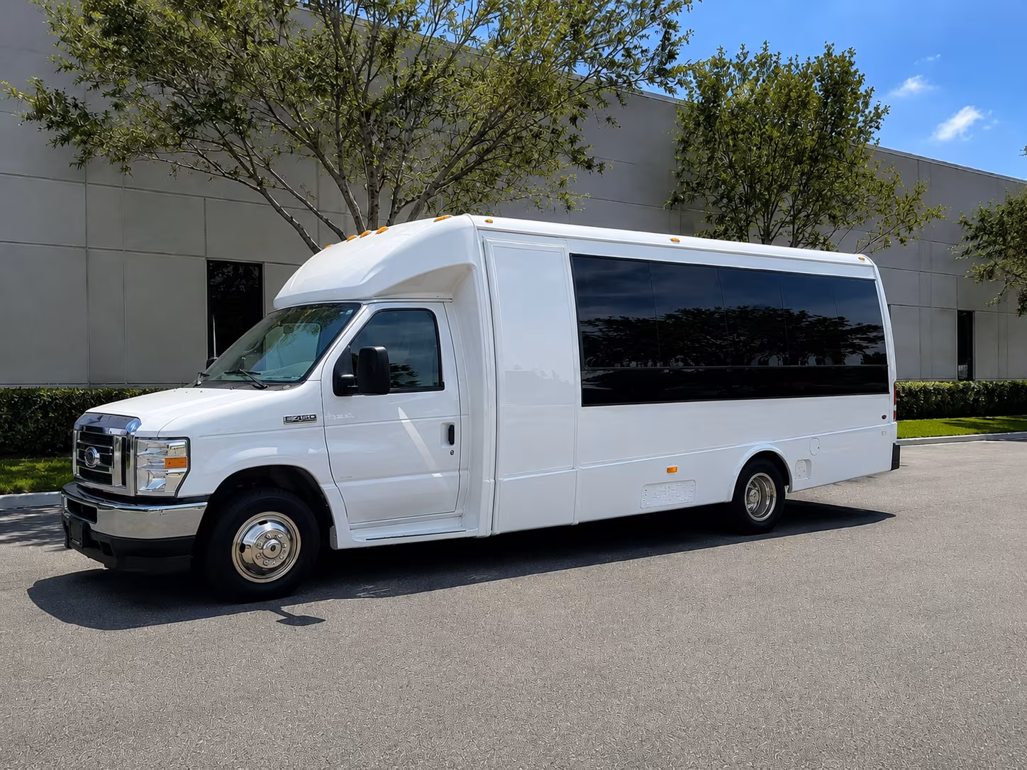 arrange transportation for your next prom 3