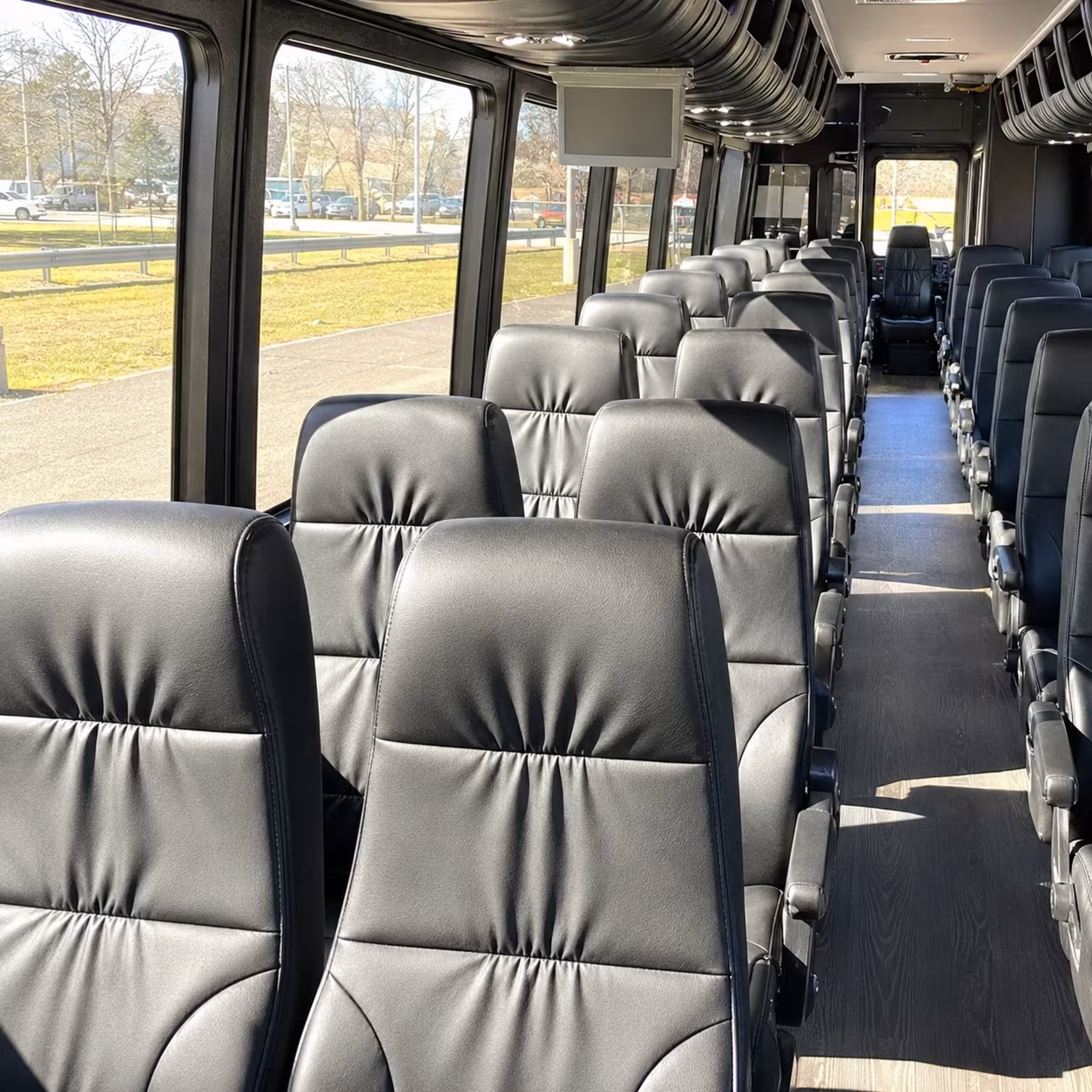 minibus rentals for breakout sessions and off site convention events